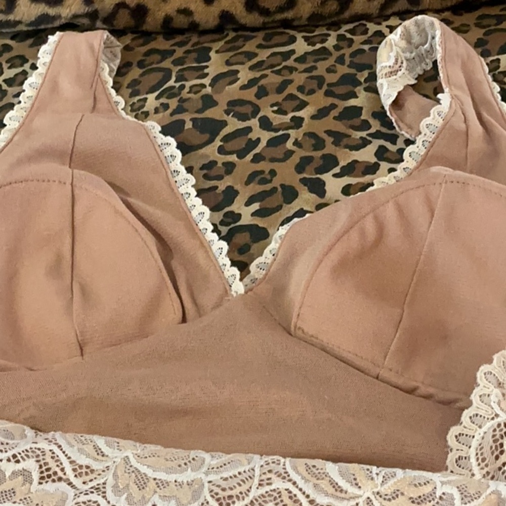 Cache Vintage Cream & White Lace Marilyn Monroe Inspired Halter Top - Picture 7 of 8